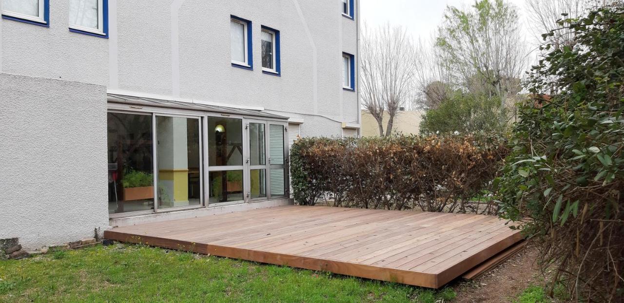 Ibis Budget Arles Sud Fourchon Экстерьер фото